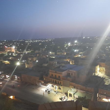 Hotel Himmat Niwas Jaisalmer Εξωτερικό φωτογραφία
