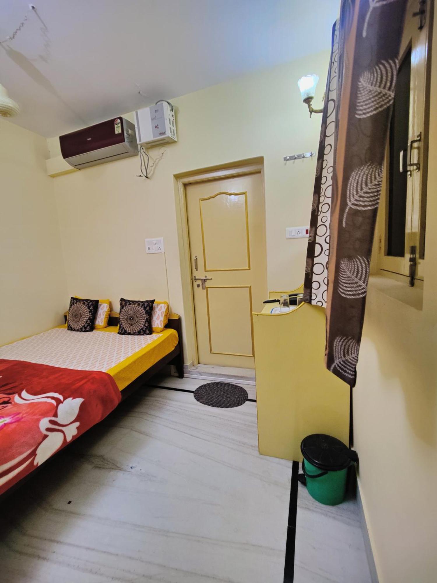 Hotel Himmat Niwas Jaisalmer Εξωτερικό φωτογραφία