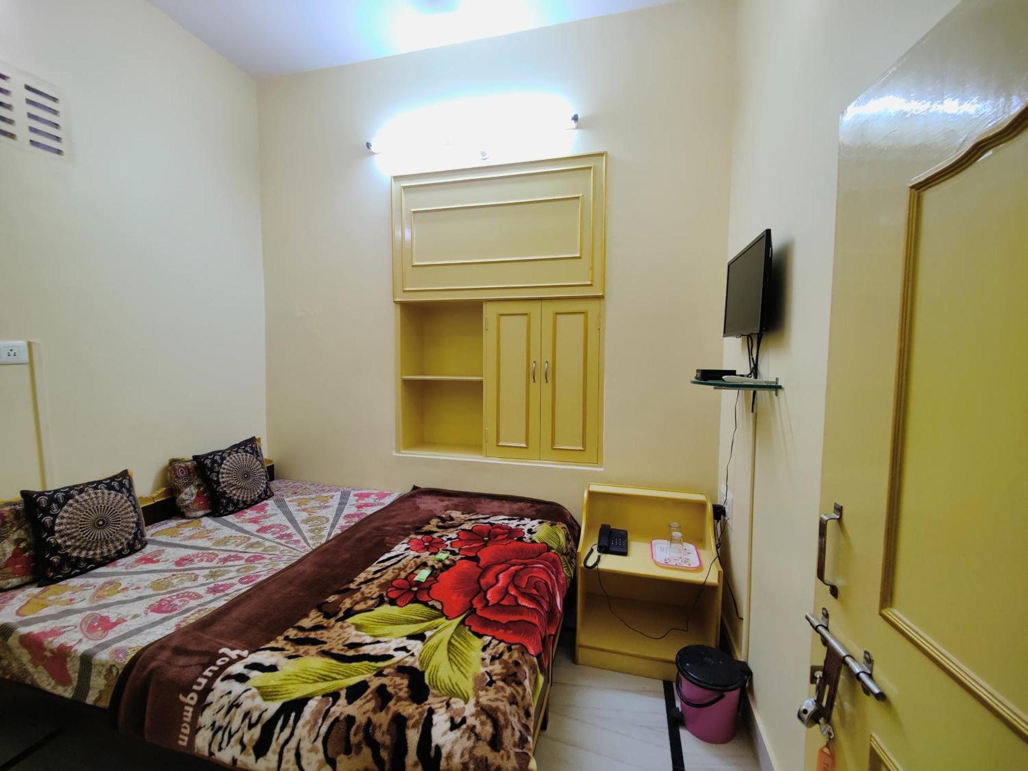 Hotel Himmat Niwas Jaisalmer Εξωτερικό φωτογραφία