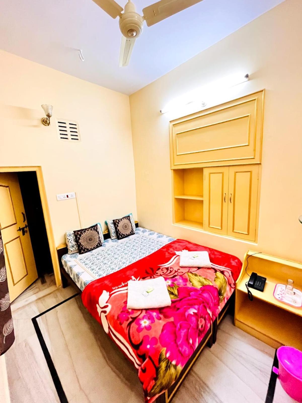Hotel Himmat Niwas Jaisalmer Εξωτερικό φωτογραφία