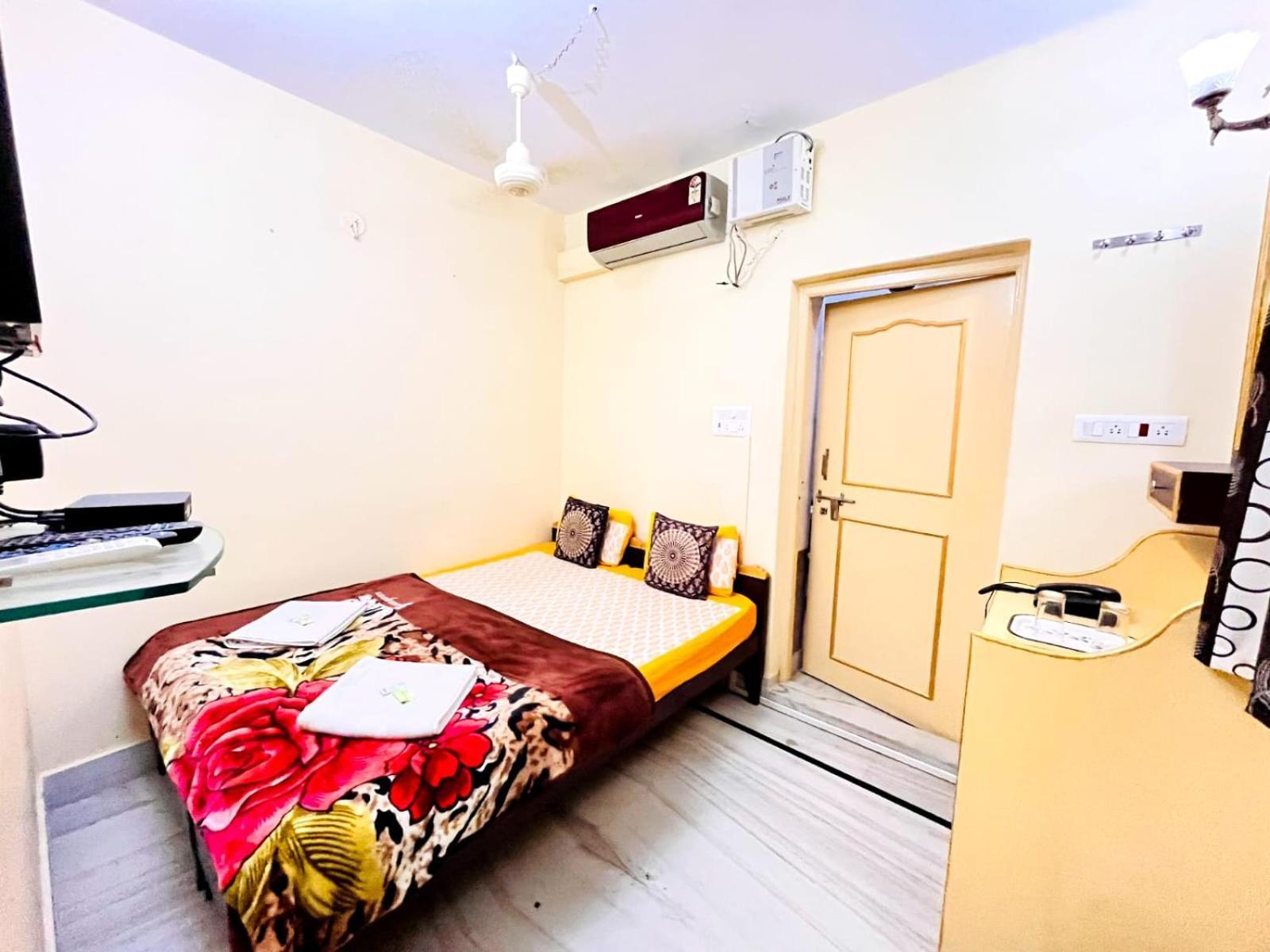 Hotel Himmat Niwas Jaisalmer Δωμάτιο φωτογραφία