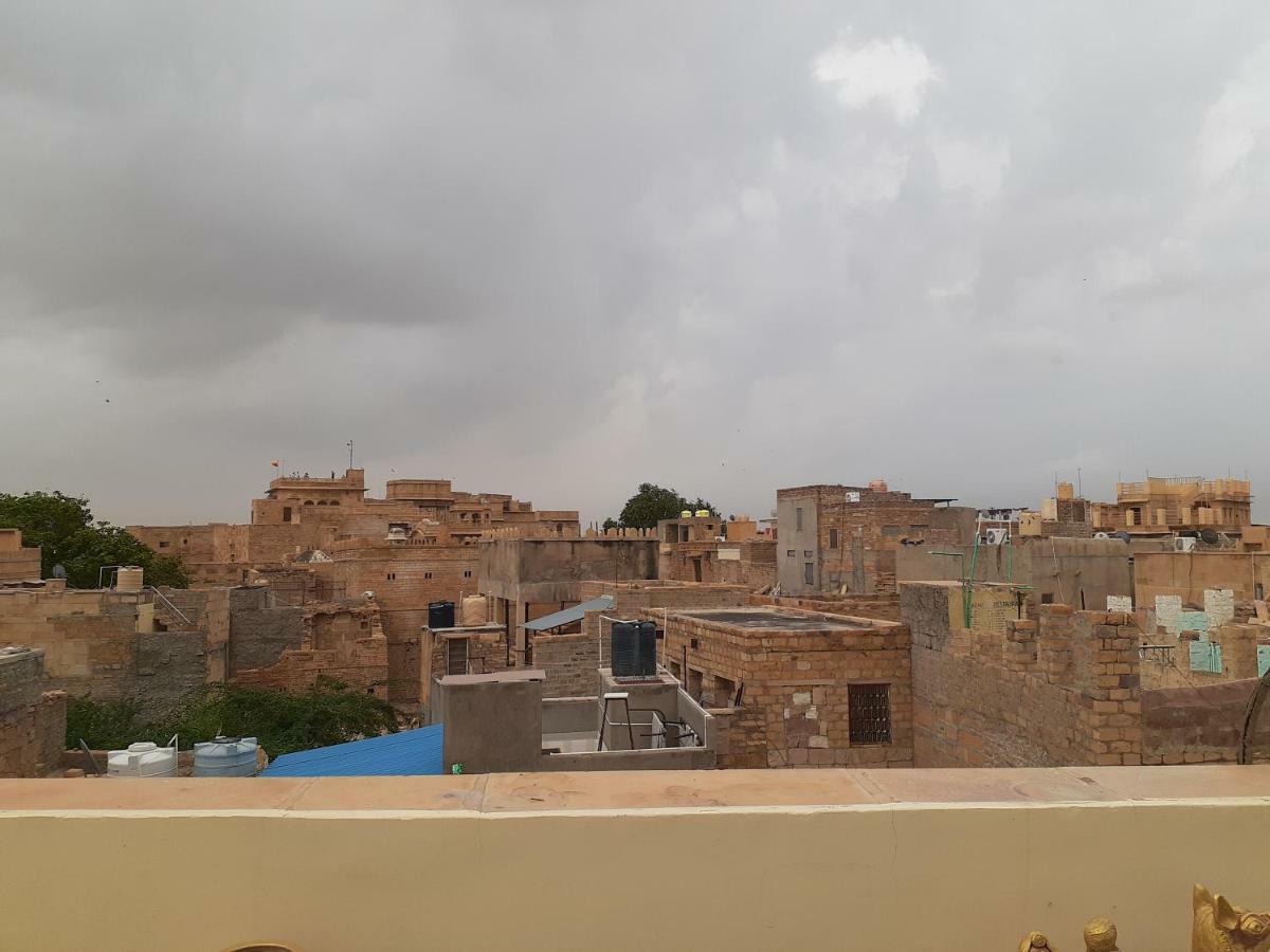 Hotel Himmat Niwas Jaisalmer Εξωτερικό φωτογραφία